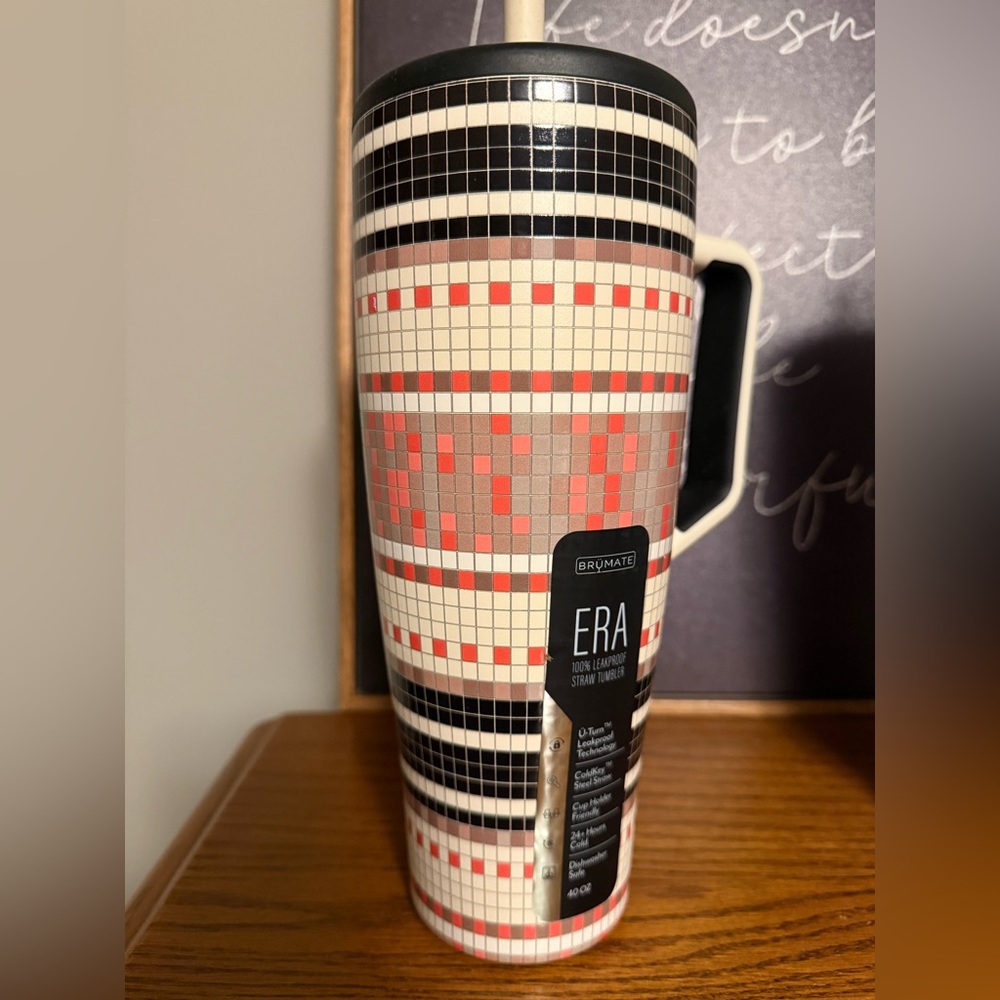 NWT BrüMate LIMITED EDITION ANTHROPOLOGIE EXCLUSIVE 40oz Era, BLACK MOTIF